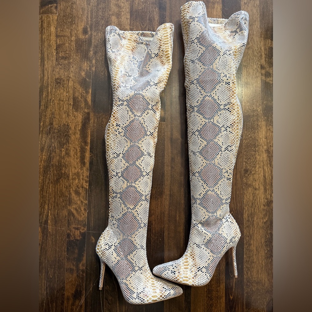 Fashion Nova | Snakeskin Thigh-High Stiletto Boots | Size 9